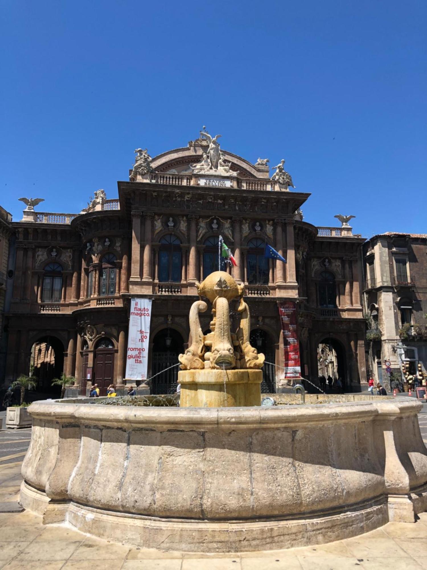 Dimore Sangiuliano Catania-Fontanarossai nemzetközi repülőtér Kültér fotó